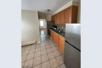 46 New St #2R, Montclair, NJ 07042 - Photo 5
