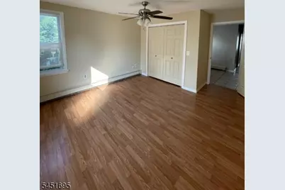46 New St #2R, Montclair, NJ 07042 - Photo 3