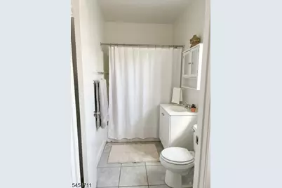 107 Vassar Ave, Newark, NJ 07112 - Photo 7
