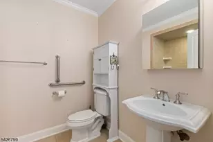 43 Manchester Ct, Kinnelon, NJ 07405 - Photo 19