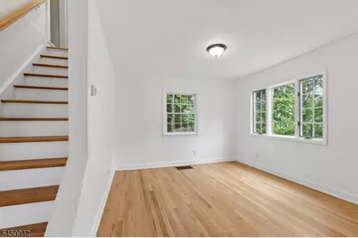 149 Severin Ct, Cranford Township, NJ 07016 - Photo 9