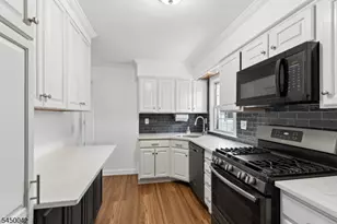 149 Severin Ct, Cranford Township, NJ 07016 - Photo 5