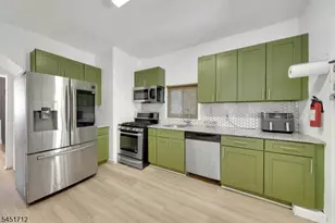 127 N 16th St, East Orange, NJ 07017 - Photo 9
