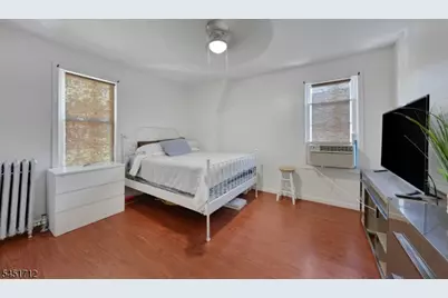 127 N 16th St, East Orange, NJ 07017 - Photo 17
