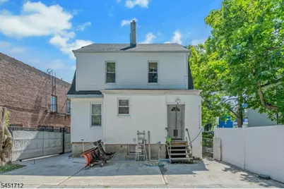 127 N 16th St, East Orange, NJ 07017 - Photo 29
