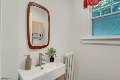 148 Essex Ave, Glen Ridge, NJ 07028 - Photo 15