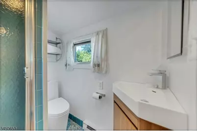 148 Essex Ave, Glen Ridge, NJ 07028 - Photo 23
