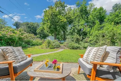 148 Essex Ave, Glen Ridge, NJ 07028 - Photo 31