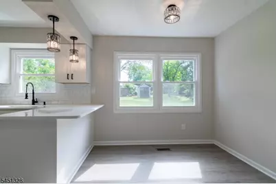4 Overbrook Rd, Franklin Township, NJ 08873 - Photo 15