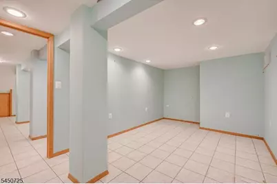 40 Longview Dr, Green Brook Township, NJ 08812 - Photo 31