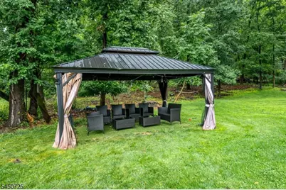 40 Longview Dr, Green Brook Township, NJ 08812 - Photo 47