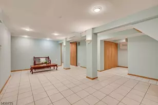 40 Longview Dr, Green Brook Township, NJ 08812 - Photo 29