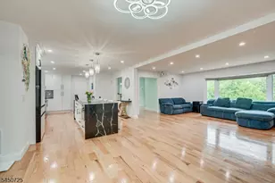 40 Longview Dr, Green Brook Township, NJ 08812 - Photo 9