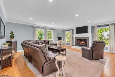 35 Castle Way, Bernards Township, NJ 07920 - Photo 17