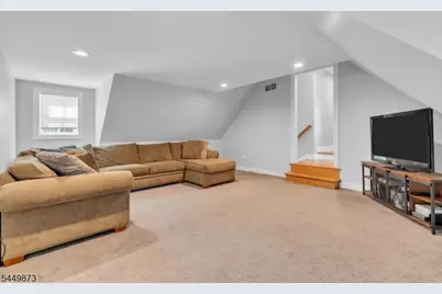35 Castle Way, Bernards Township, NJ 07920 - Photo 33