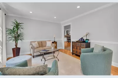 35 Castle Way, Bernards Township, NJ 07920 - Photo 7