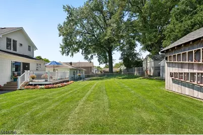 135 E 11th St, Linden, NJ 07036 - Photo 21