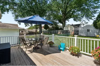 135 E 11th St, Linden, NJ 07036 - Photo 19