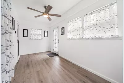 6 Enfield Ave, Montclair, NJ 07042 - Photo 5