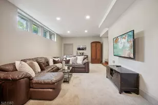 40 Highland Ave, Millburn, NJ 07078 - Photo 33