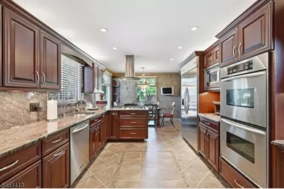 12 Rhoda Ter, Parsippany, NJ 07054 - Photo 19