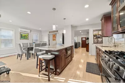 171 Oak Ridge Ave, Nutley, NJ 07110 - Photo 11