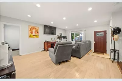 171 Oak Ridge Ave, Nutley, NJ 07110 - Photo 5
