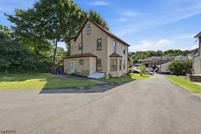 60 Martin Rd, Verona, NJ 07044 - Photo 3