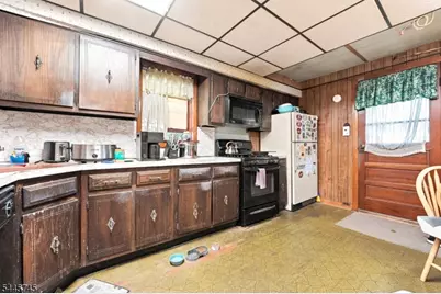 60 Martin Rd, Verona, NJ 07044 - Photo 15