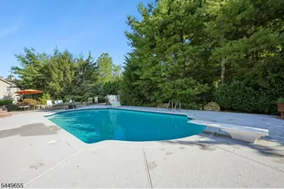 9 Pitcairn Dr, Roseland, NJ 07068 - Photo 45