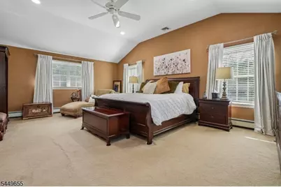 9 Pitcairn Dr, Roseland, NJ 07068 - Photo 25
