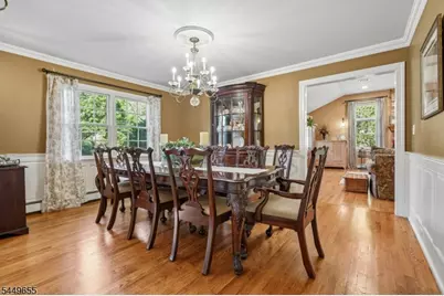 9 Pitcairn Dr, Roseland, NJ 07068 - Photo 9