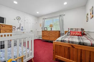 9 Pitcairn Dr, Roseland, NJ 07068 - Photo 31