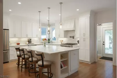 402 N Euclid Avenue, Westfield, NJ 07090 - Photo 15