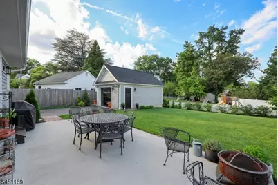 402 N Euclid Avenue, Westfield, NJ 07090 - Photo 37