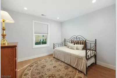 402 N Euclid Avenue, Westfield, NJ 07090 - Photo 25