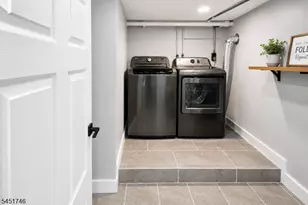 282 Ackerman Ave, Clifton, NJ 07011 - Photo 9