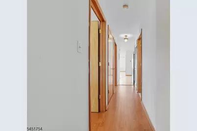 87 Cottage St, Bayonne, NJ 07002 - Photo 11