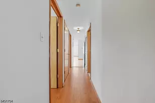 87 Cottage St, Bayonne, NJ 07002 - Photo 11