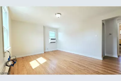 409 Market St #2, Elmwood Park, NJ 07407 - Photo 9