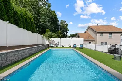 15 Edison Ave, Nutley, NJ 07110 - Photo 19