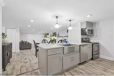 29 N 8th St, Kenilworth, NJ 07033 - Photo 17