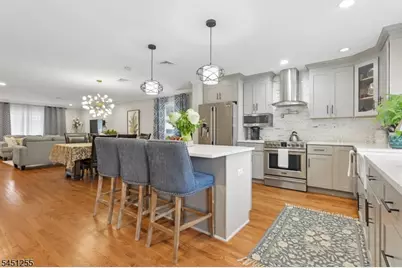 29 N 8th St, Kenilworth, NJ 07033 - Photo 5
