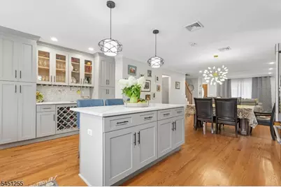 29 N 8th St, Kenilworth, NJ 07033 - Photo 3