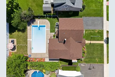 105 Mountainview Dr, Clifton, NJ 07013 - Photo 37