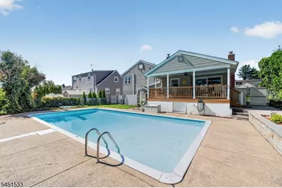 105 Mountainview Dr, Clifton, NJ 07013 - Photo 35