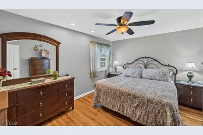 105 Mountainview Dr, Clifton, NJ 07013 - Photo 17