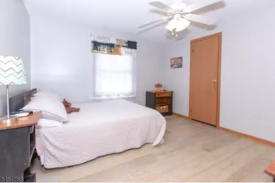 125 Layton Rd, Wantage, NJ 07461 - Photo 13