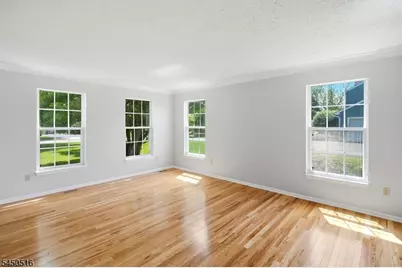 17 Bacorn Rd, Raritan Township, NJ 08822 - Photo 7