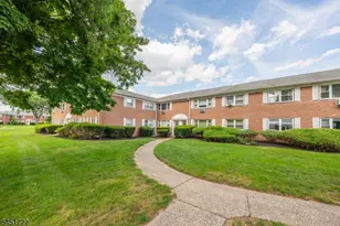 24 Manchester Ct, Wayne Twp., NJ 07470 - Photo 19